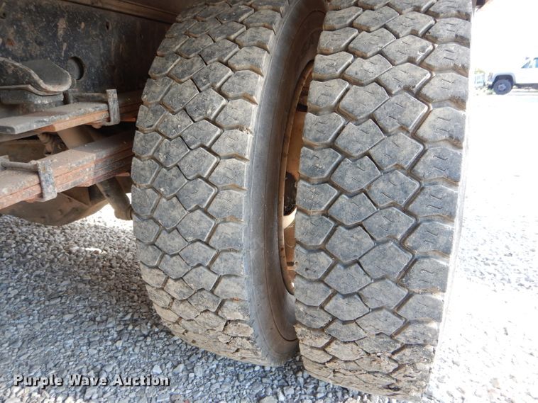 image for item DH6154 2007 Isuzu NQR box truck