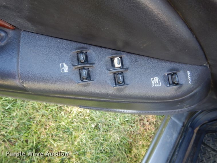 image for item DH6165 1999 Chrysler Sebring