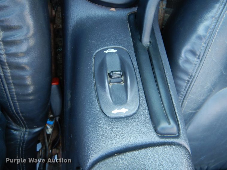image for item DH6165 1999 Chrysler Sebring