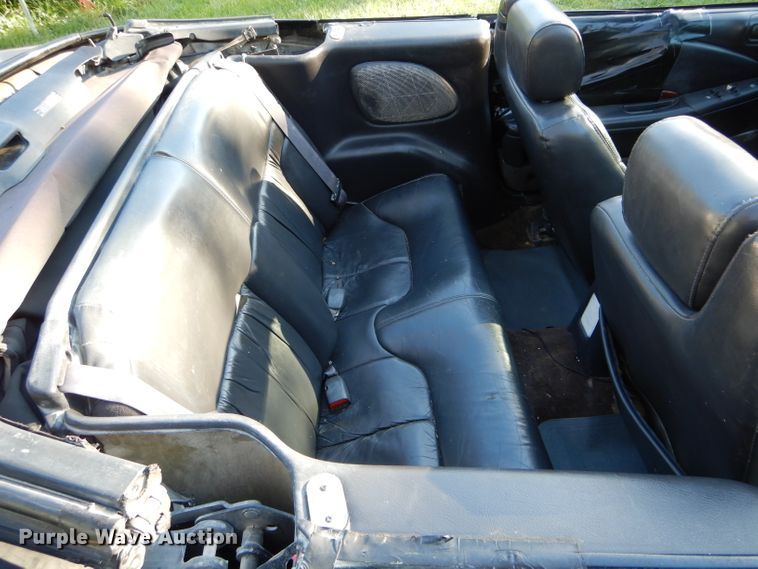 image for item DH6165 1999 Chrysler Sebring
