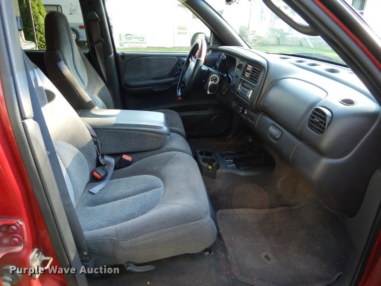 image for item DH6167 1999 Dodge Durango SLT SUV