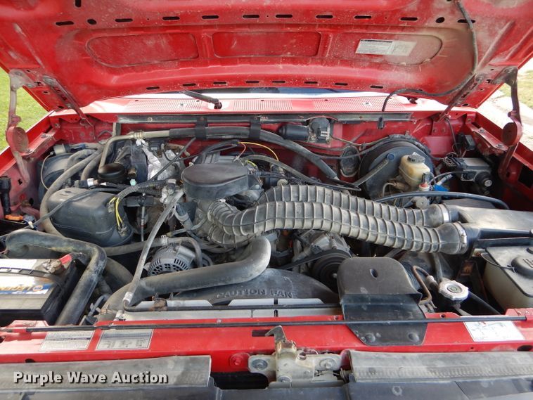 image for item DH6169 1997 Ford F250 HD pickup truck