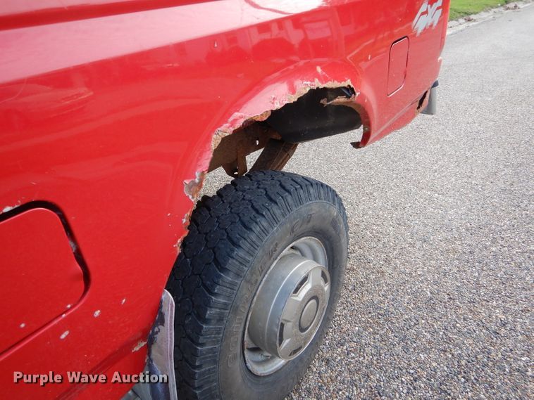 image for item DH6169 1997 Ford F250 HD pickup truck