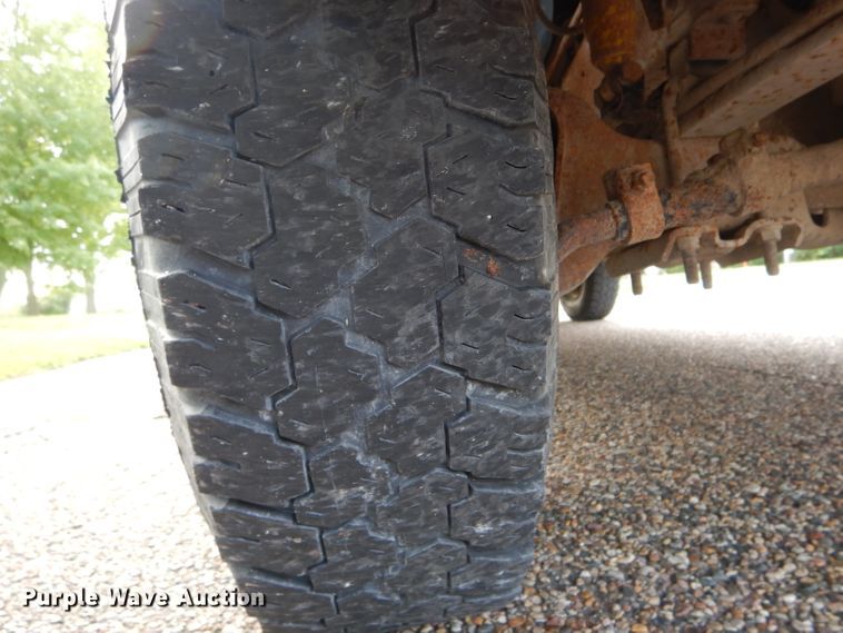 image for item DH6169 1997 Ford F250 HD pickup truck