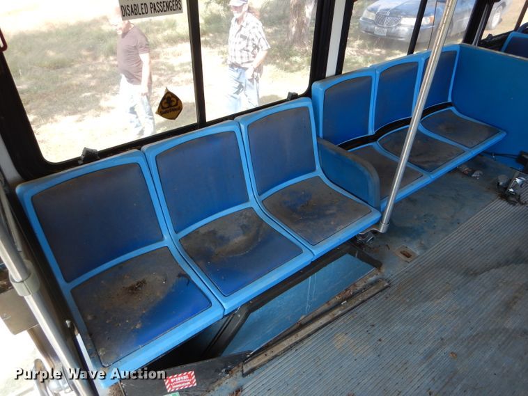 image for item DH6178 1992 Gillig City Transit shuttle bus