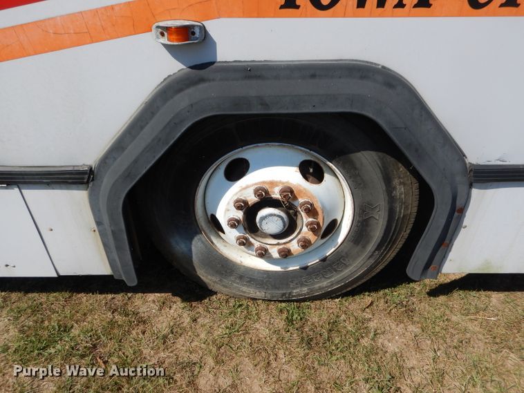 image for item DH6178 1992 Gillig City Transit shuttle bus