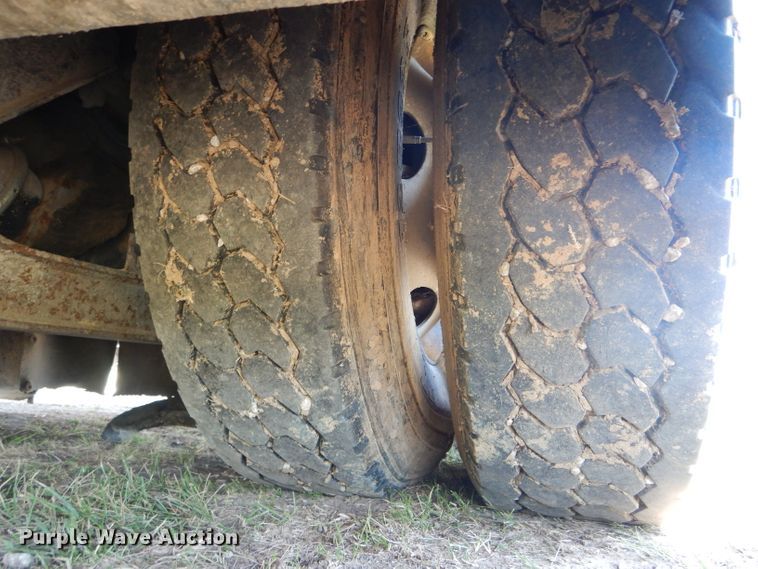 image for item DH6178 1992 Gillig City Transit shuttle bus