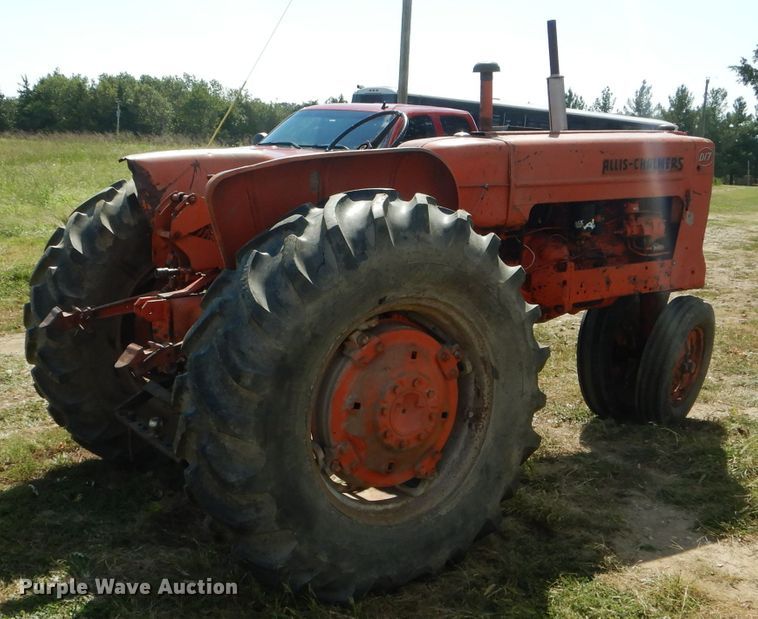 image for item DH6179 Allis Chalmers D17 tractor