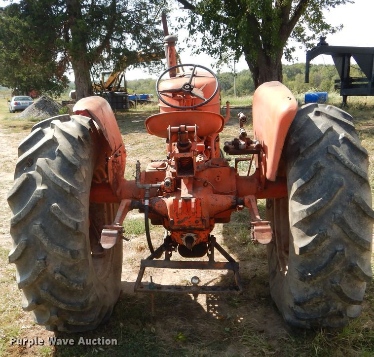image for item DH6179 Allis Chalmers D17 tractor