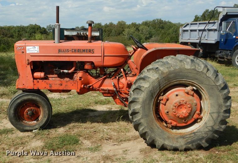 image for item DH6179 Allis Chalmers D17 tractor