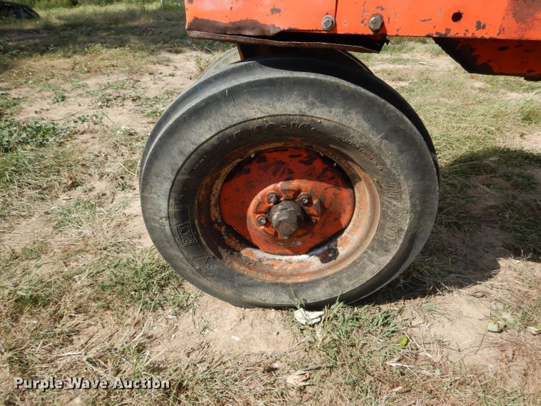 image for item DH6179 Allis Chalmers D17 tractor