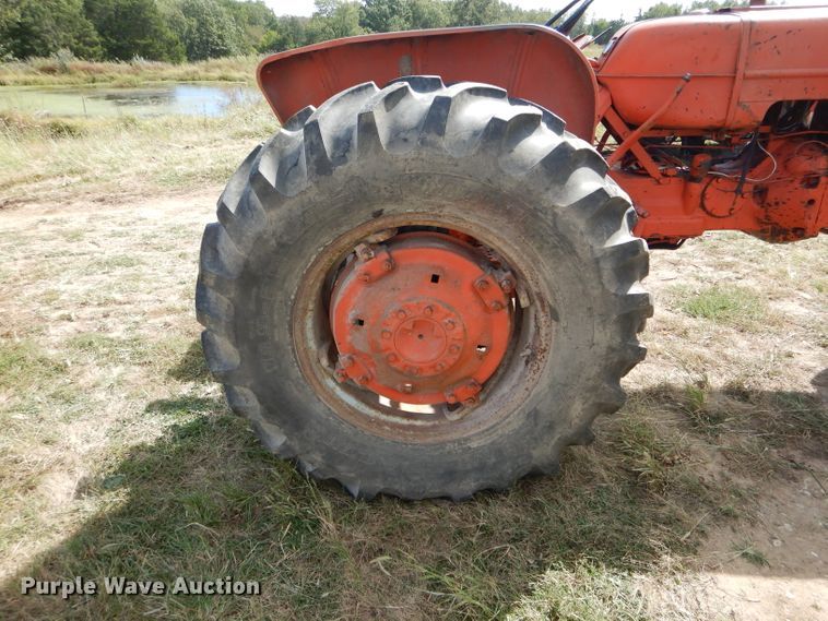 image for item DH6179 Allis Chalmers D17 tractor