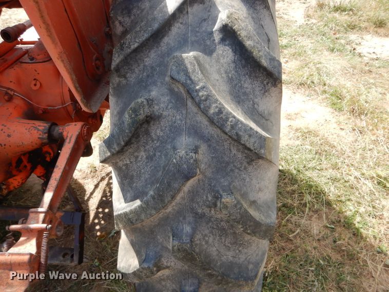 image for item DH6179 Allis Chalmers D17 tractor