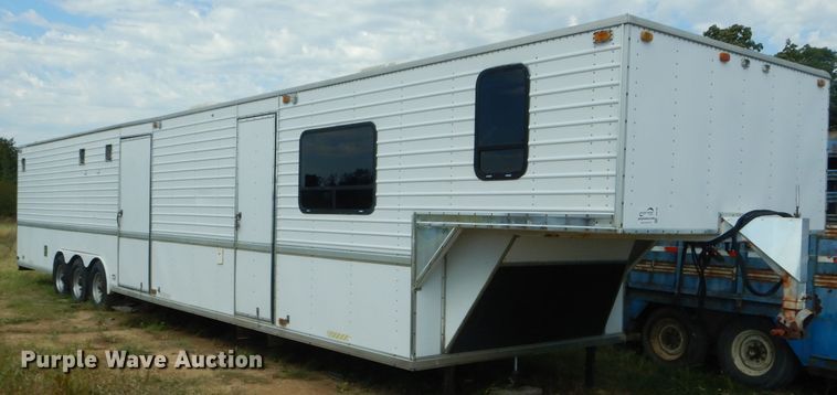 image for item DH6180 1992 Trailers Ltd LT9GS4532 toy hauler trailer