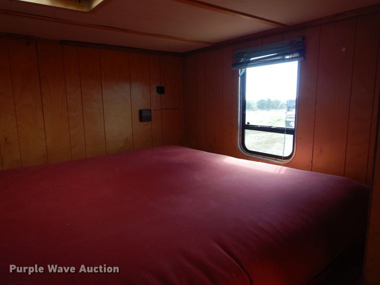 image for item DH6180 1992 Trailers Ltd LT9GS4532 toy hauler trailer