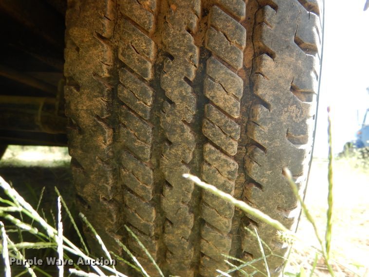 image for item DH6180 1992 Trailers Ltd LT9GS4532 toy hauler trailer