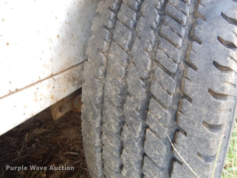 image for item DH6180 1992 Trailers Ltd LT9GS4532 toy hauler trailer