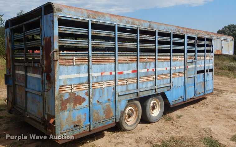 image for item DH6182 1975 Star livestock trailer