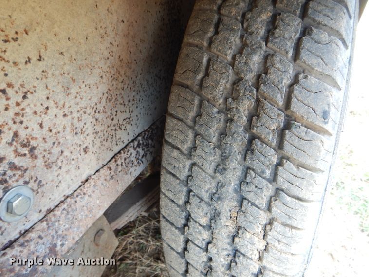 image for item DH6182 1975 Star livestock trailer