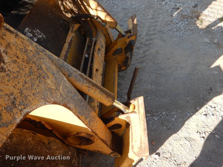 image for item DI1774 2007 John Deere 317 skid steer