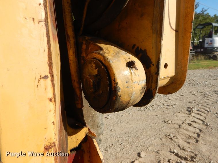 image for item DI1774 2007 John Deere 317 skid steer