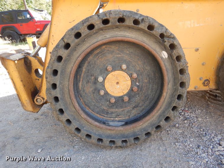 image for item DI1774 2007 John Deere 317 skid steer