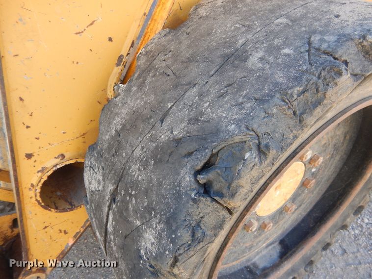 image for item DI1774 2007 John Deere 317 skid steer