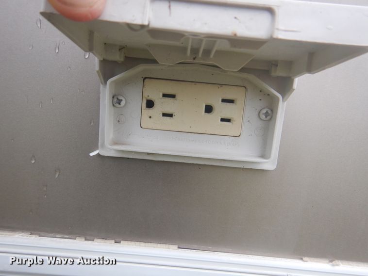 image for item DI2269 2004 Cedar Creek 37RDQS camper