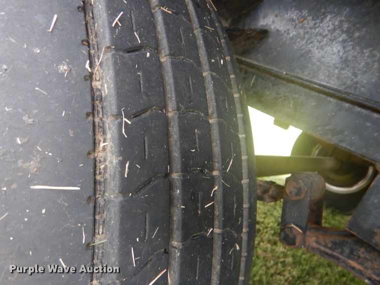 image for item DI2269 2004 Cedar Creek 37RDQS camper