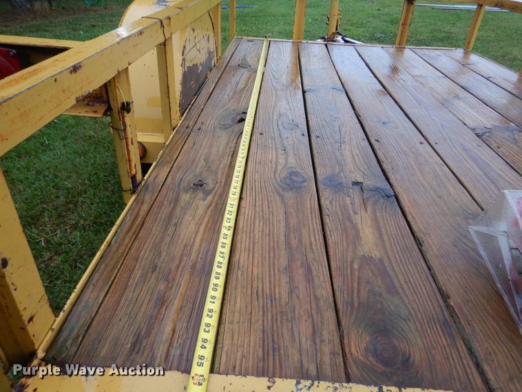 image for item DI2276 2003 Rice tilt deck utility trailer