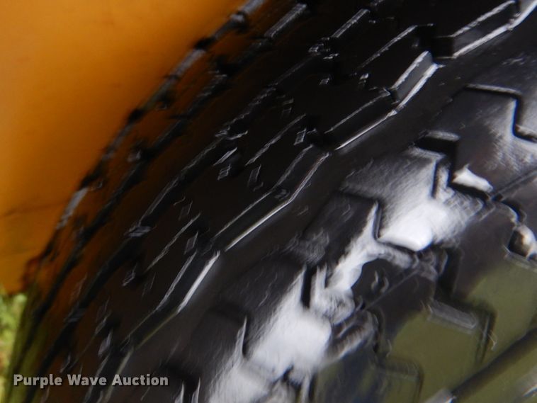 image for item DI2276 2003 Rice tilt deck utility trailer