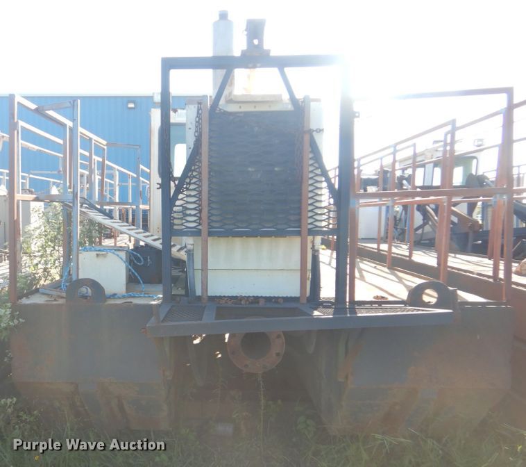 image for item DI2318 VMI MD-620 dredge