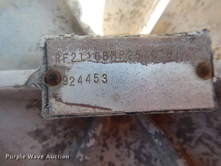 image for item DI2318 VMI MD-620 dredge