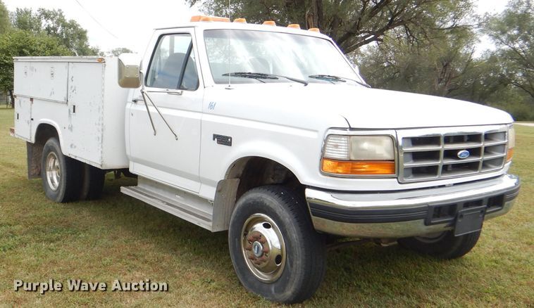 image for item DI2537 1997 Ford F350 XLT utility bed pickup truck