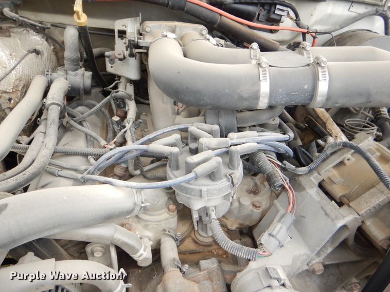 image for item DI2537 1997 Ford F350 XLT utility bed pickup truck