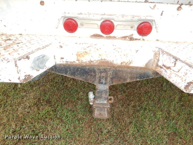 image for item DI2537 1997 Ford F350 XLT utility bed pickup truck