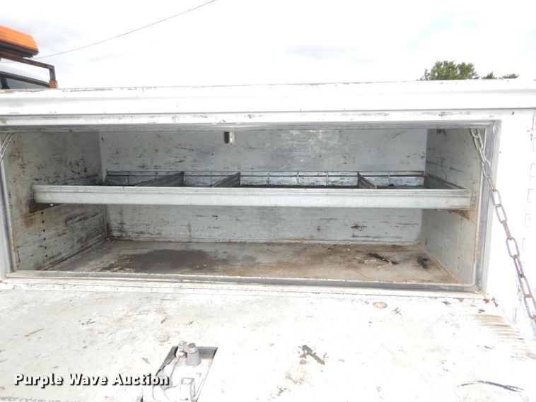 image for item DI2537 1997 Ford F350 XLT utility bed pickup truck