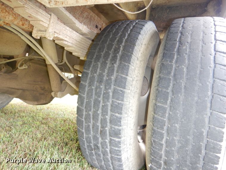 image for item DI2537 1997 Ford F350 XLT utility bed pickup truck