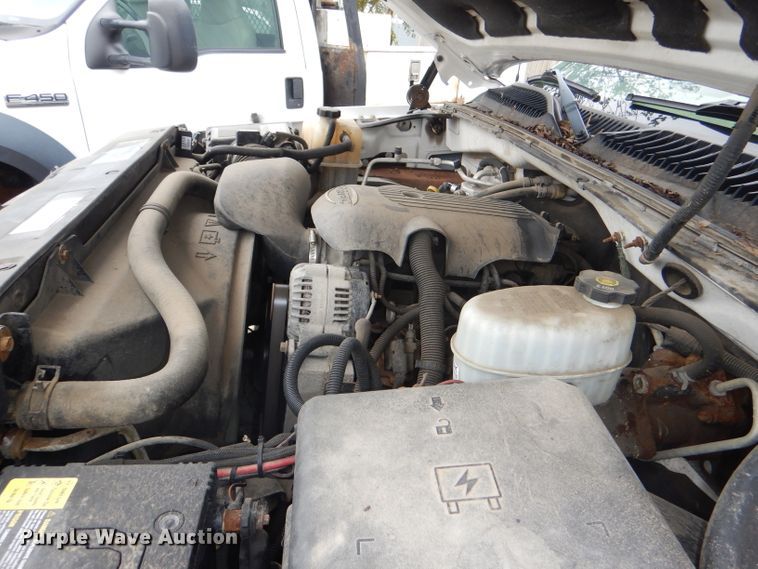 image for item DI2580 2004 GMC Sierra 2500HD Ext. Cab pickup truck