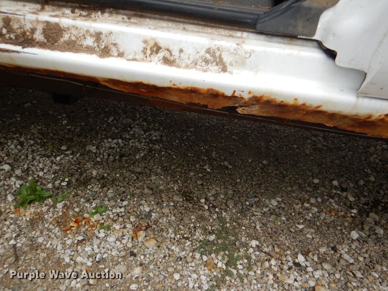 image for item DI2580 2004 GMC Sierra 2500HD Ext. Cab pickup truck