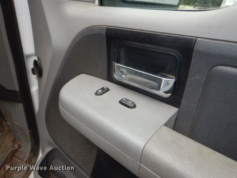 image for item DI2581 2007 Ford F150 XLT SuperCab pickup truck