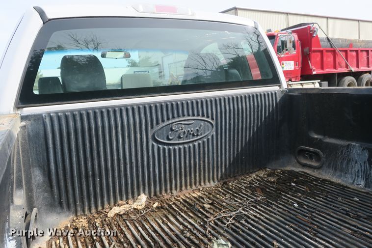 image for item EA9392 2008 Ford F150 pickup truck