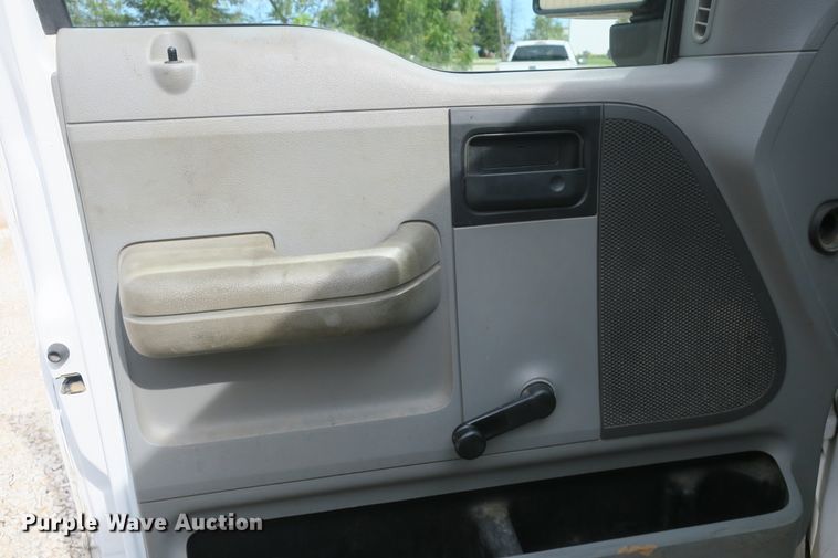 image for item EA9392 2008 Ford F150 pickup truck