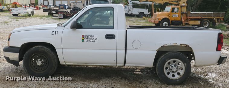 image for item EA9393 2006 Chevrolet Silverado 1500 pickup truck