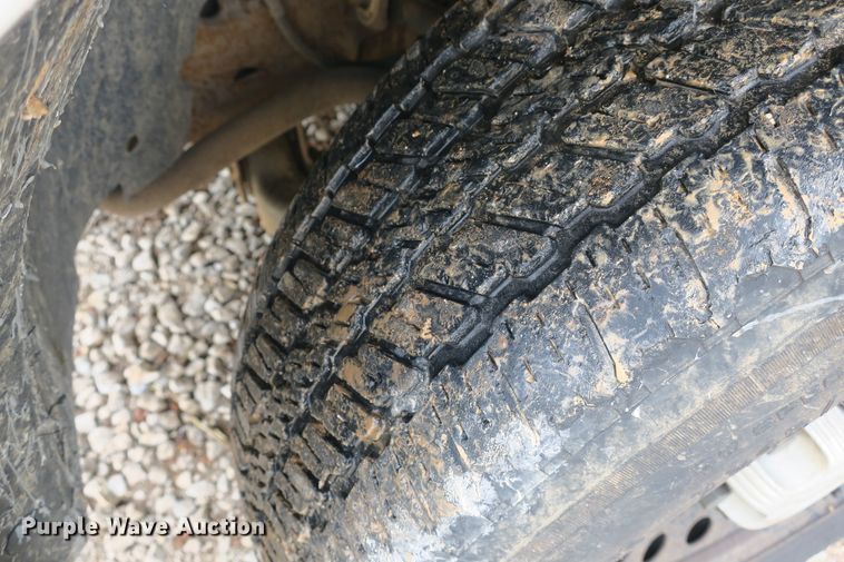 image for item EA9393 2006 Chevrolet Silverado 1500 pickup truck