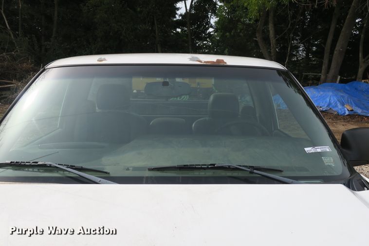 image for item EA9393 2006 Chevrolet Silverado 1500 pickup truck