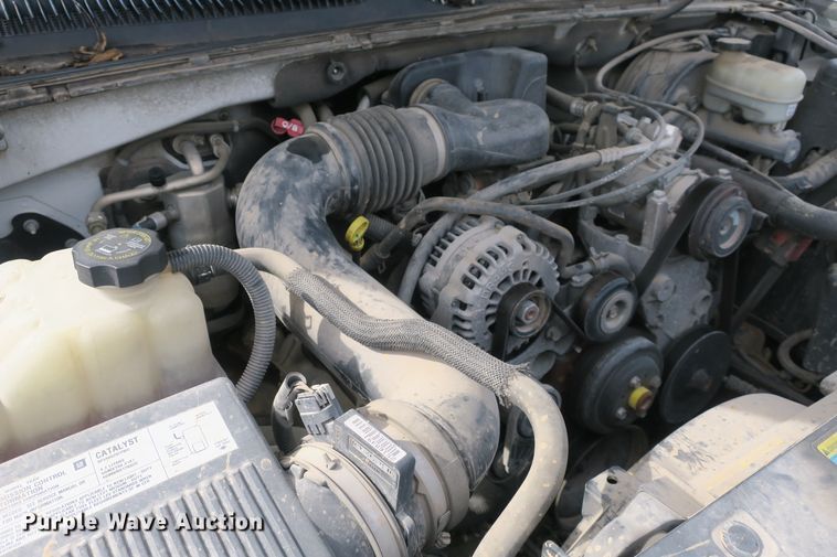 image for item EA9393 2006 Chevrolet Silverado 1500 pickup truck