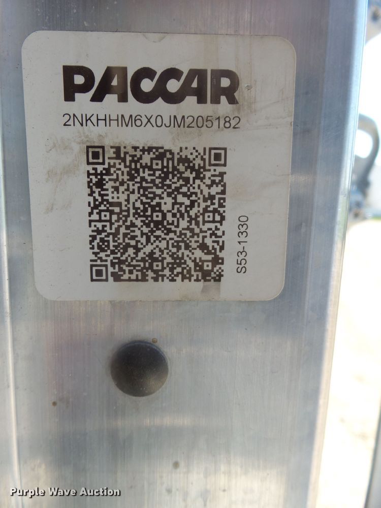 image for item EF9529 2018 Kenworth T270 refrigerated box truck