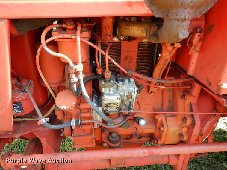 image for item EK9072 Belarus 250AS tractor