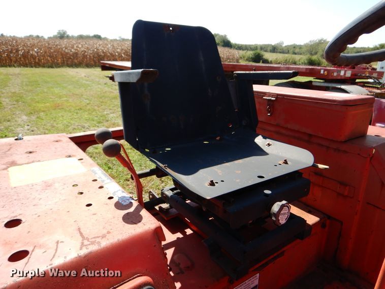 image for item EK9072 Belarus 250AS tractor